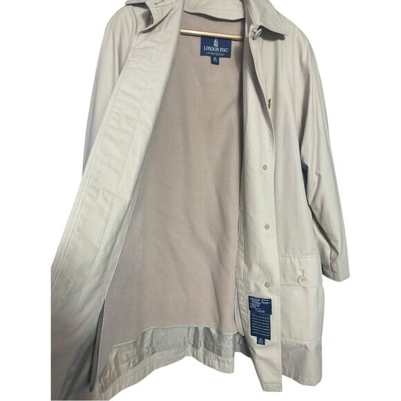 London Fog Limited Edition Beige Coat - Picture 6 of 16